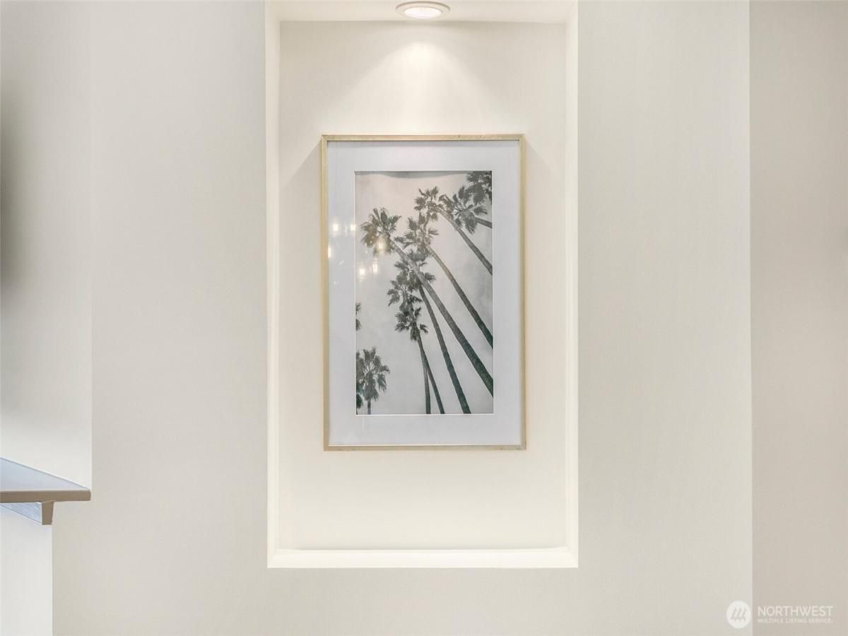 MLS #NWM2436897 image #0