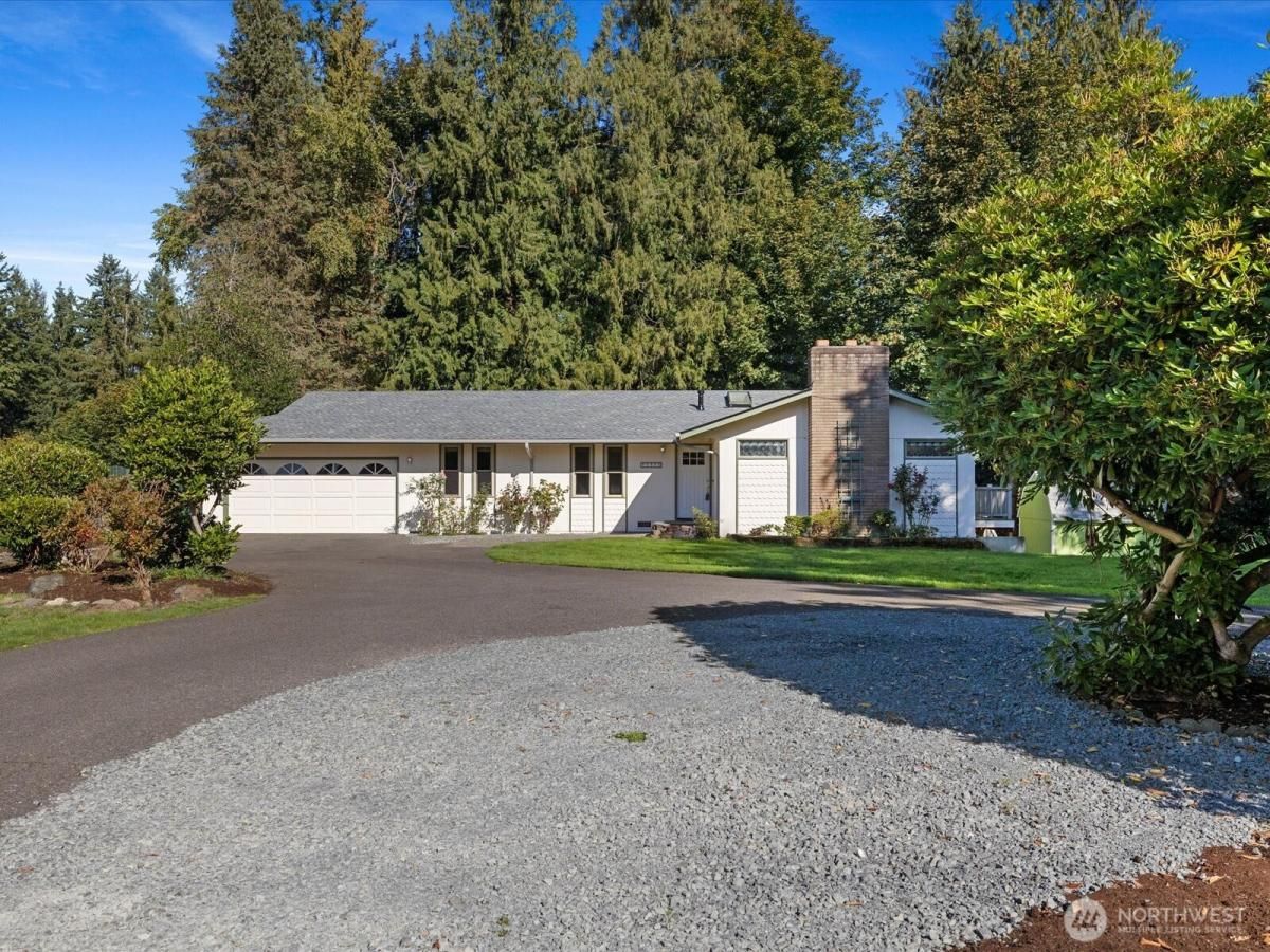 MLS #NWM2436994 image #0