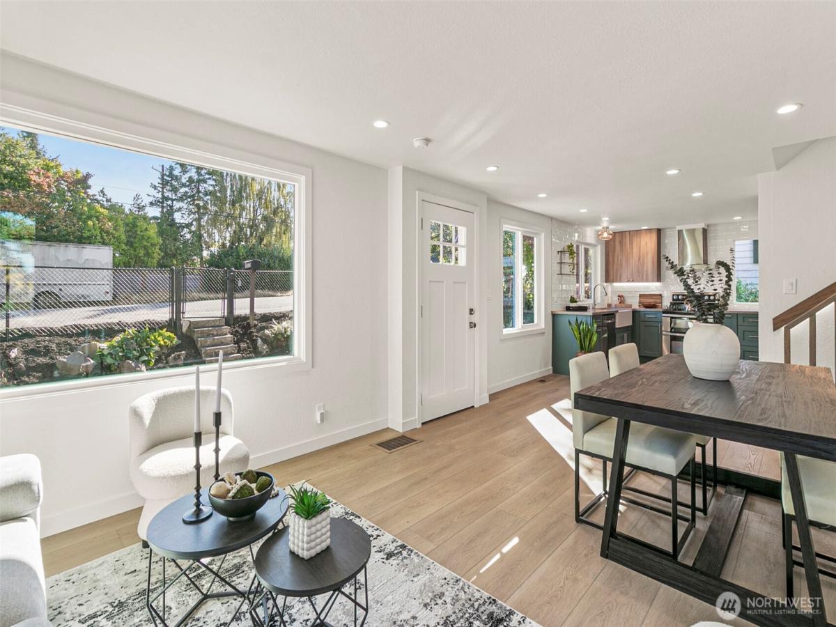 MLS #NWM2437032 image #0