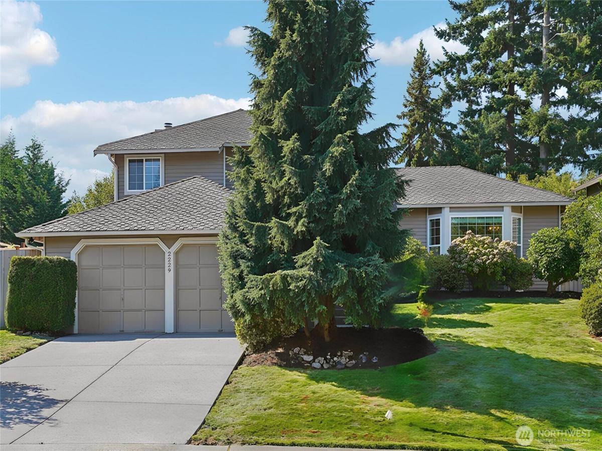 MLS #NWM2437063 image #0