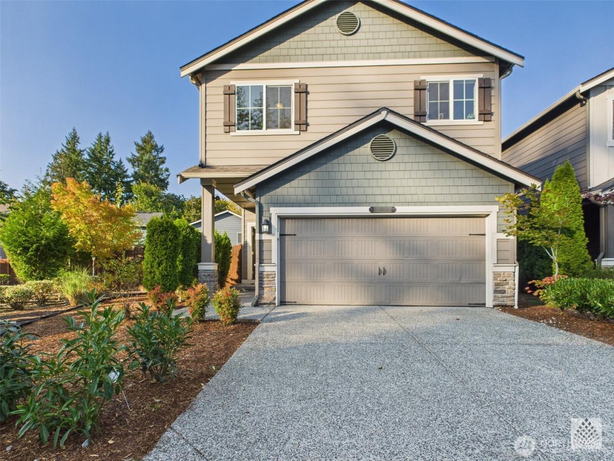 MLS #NWM2437068 image #0