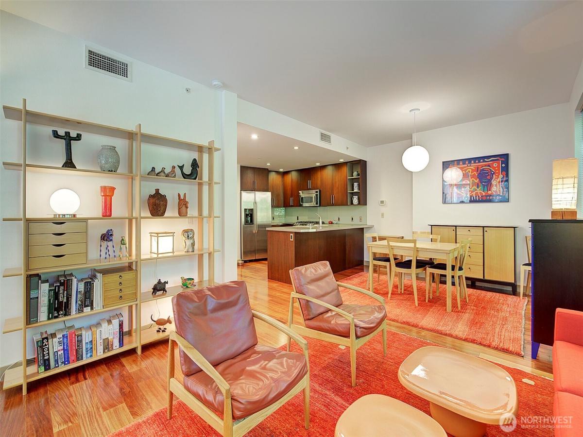 MLS #NWM2437108 image #0