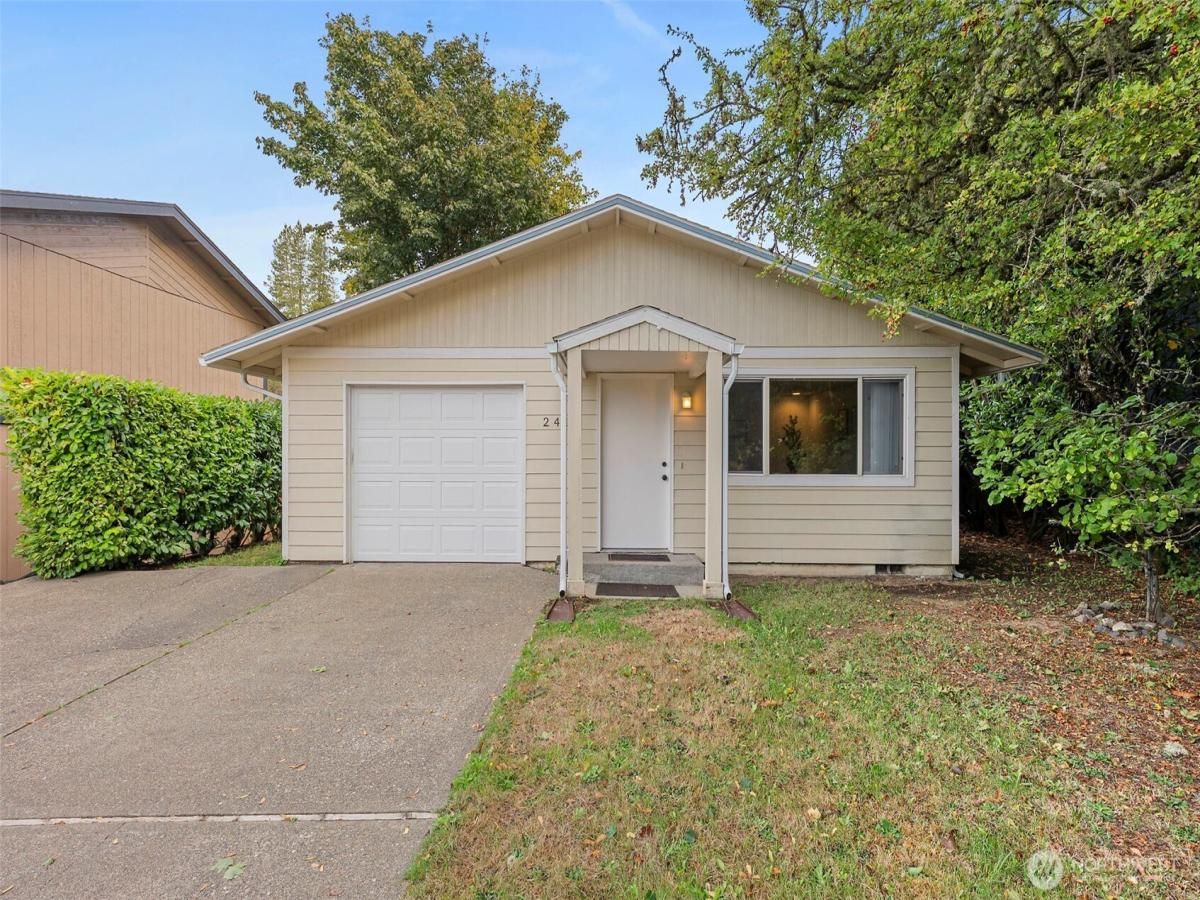 MLS #NWM2437338 image #0