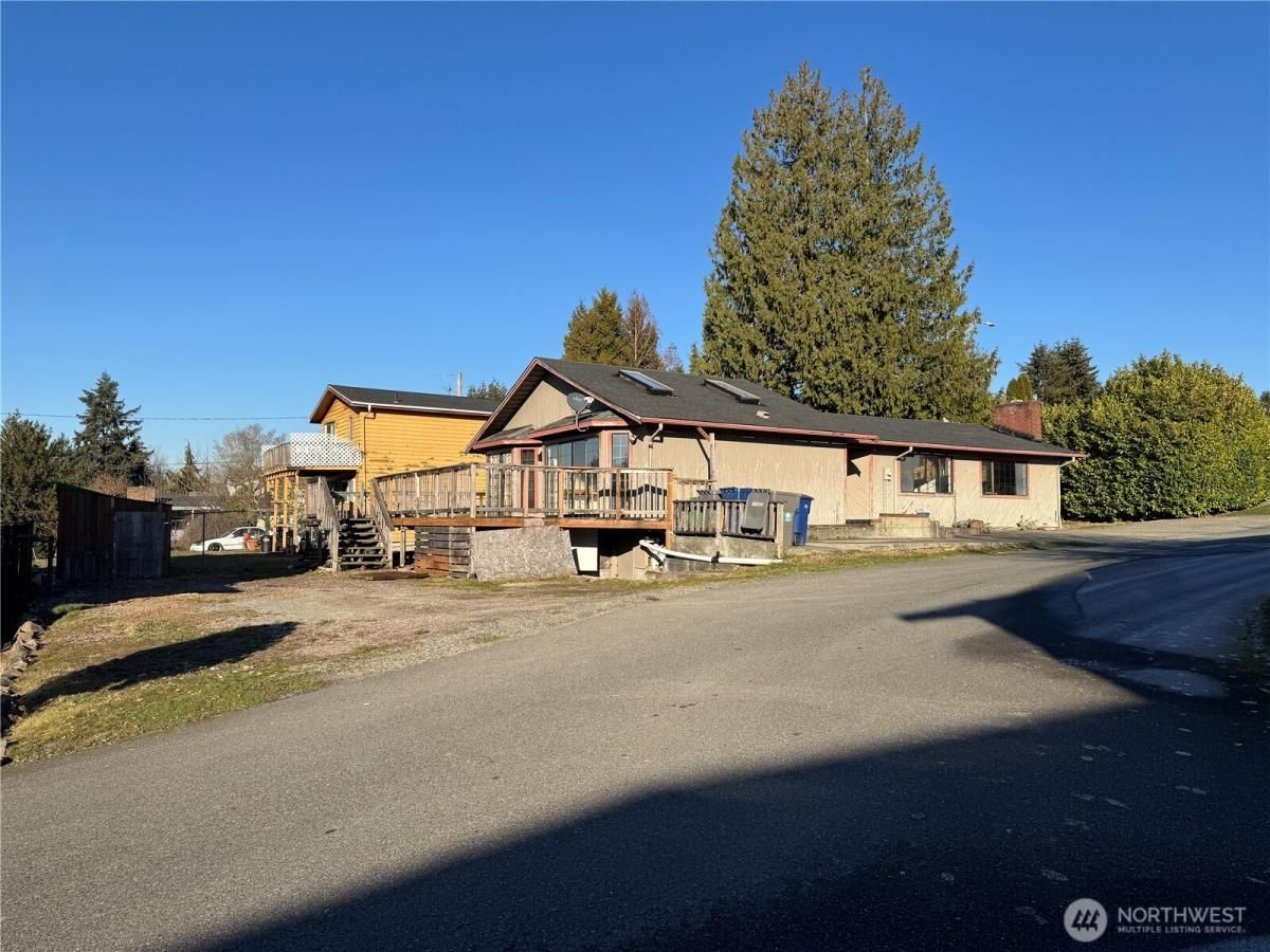 MLS #NWM2437474 image #0