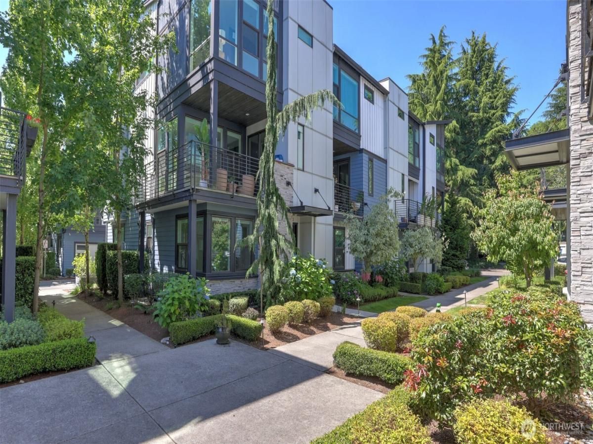 MLS #NWM2437488 image #0