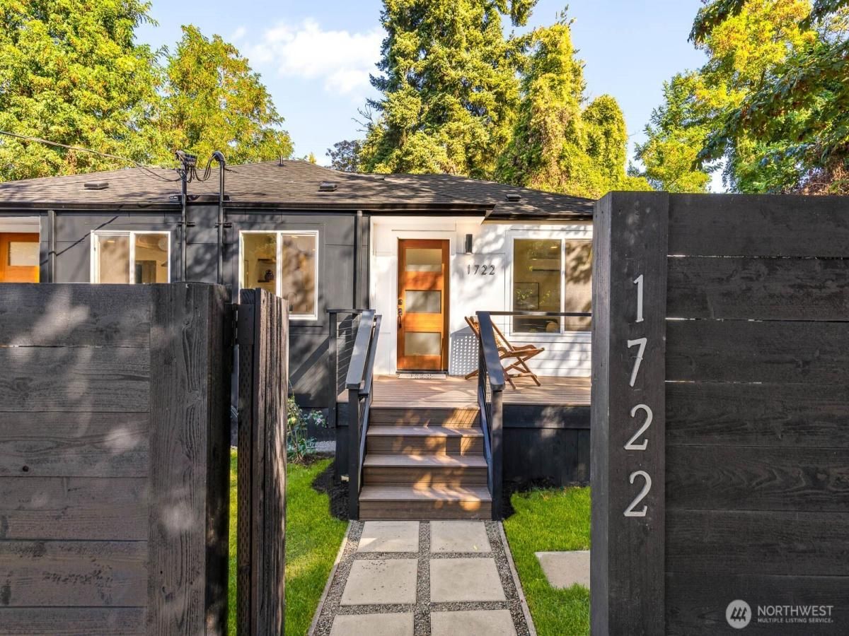 MLS #NWM2437513 image #0