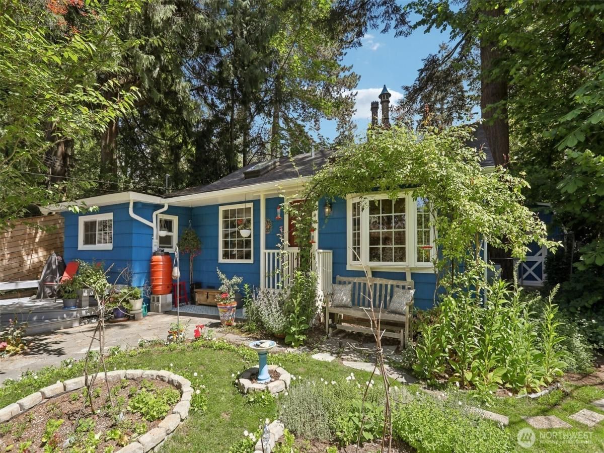 MLS #NWM2437531 image #0