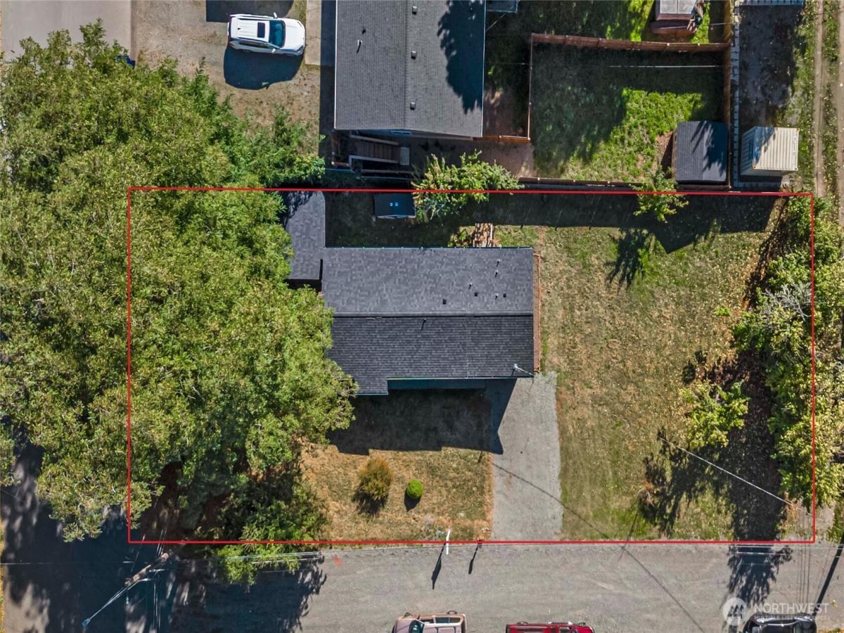 MLS #NWM2437545 image #0