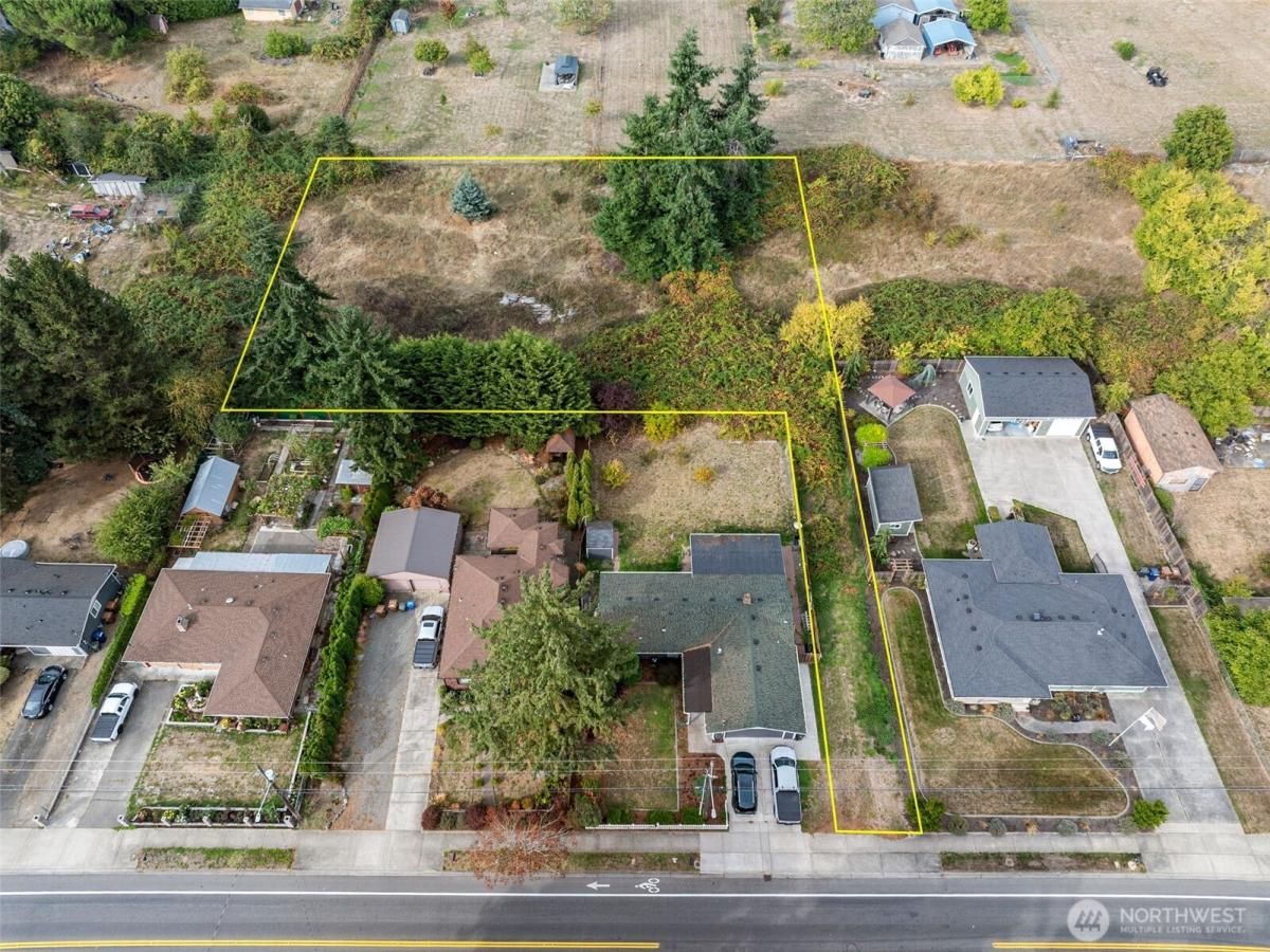 MLS #NWM2437554 image #0