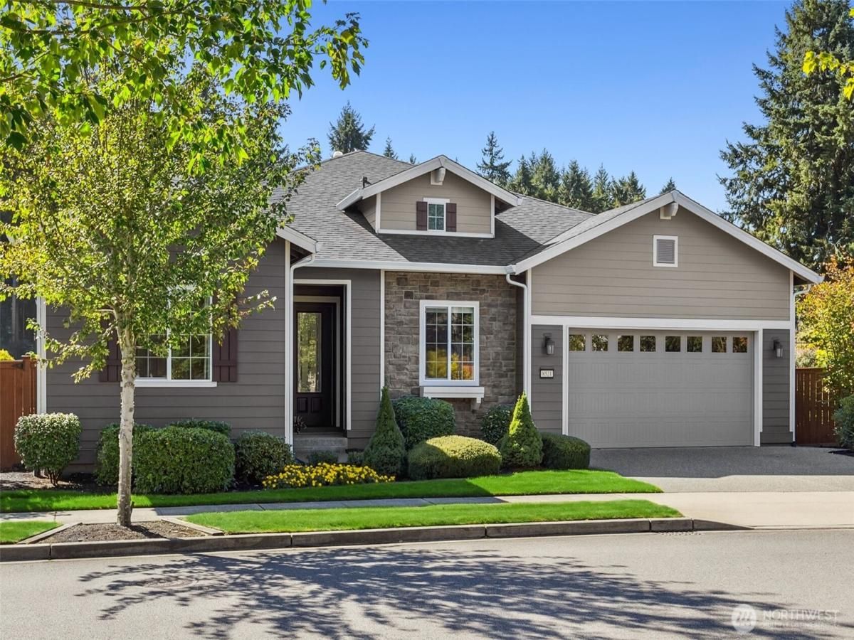 MLS #NWM2437657 image #0