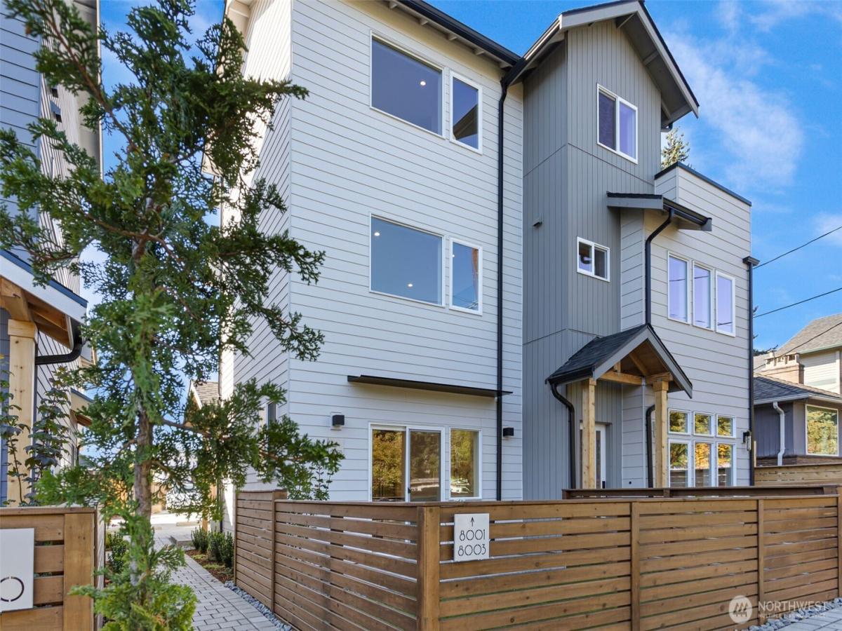 MLS #NWM2437728 image #0