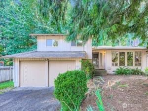 MLS #NWM2437734 image #0