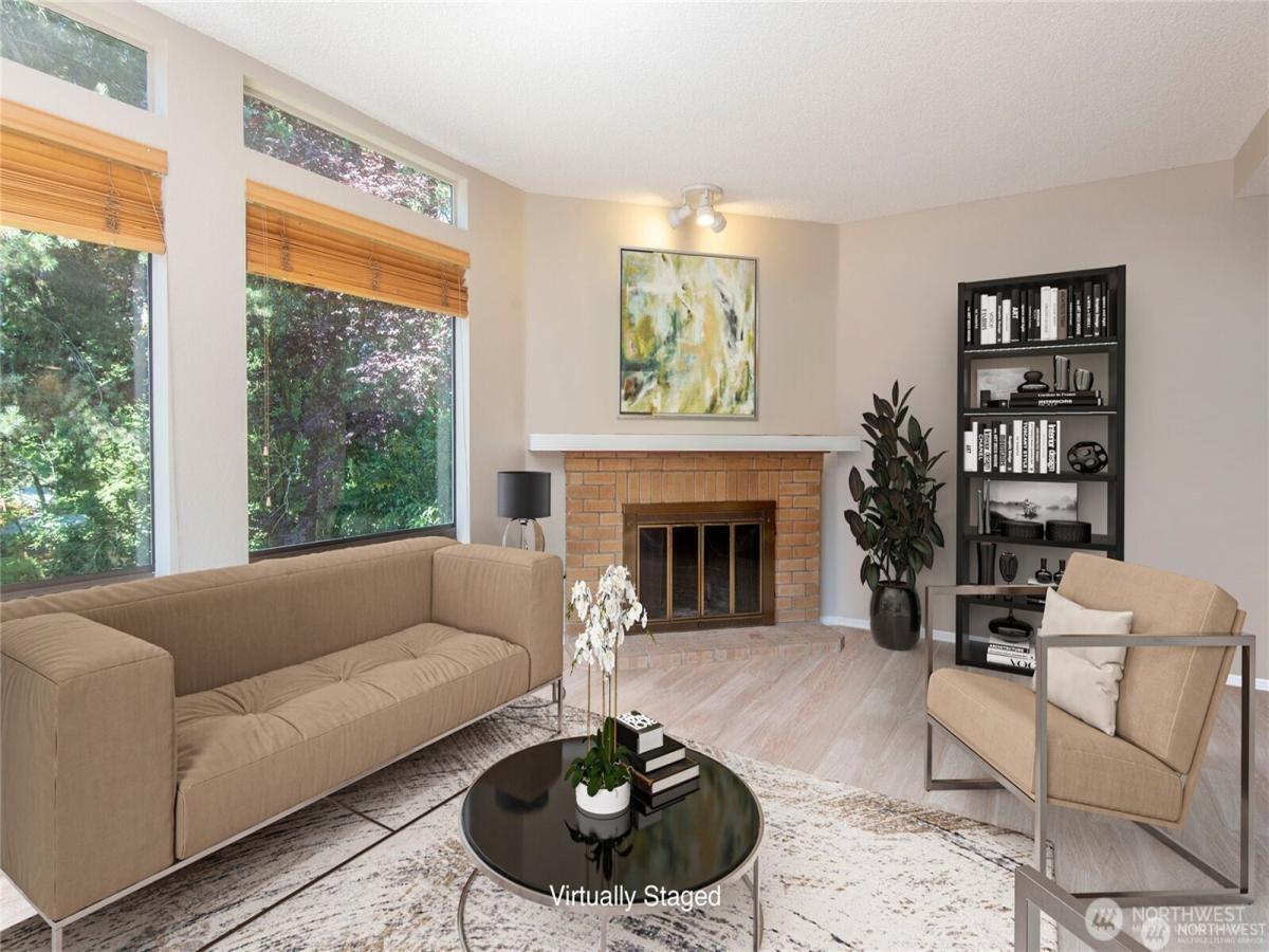 MLS #NWM2437758 image #0