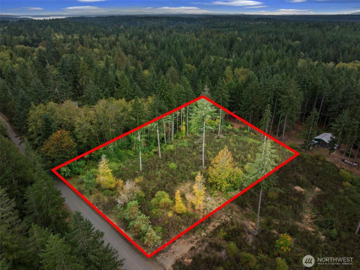 MLS #NWM2437761 image #0