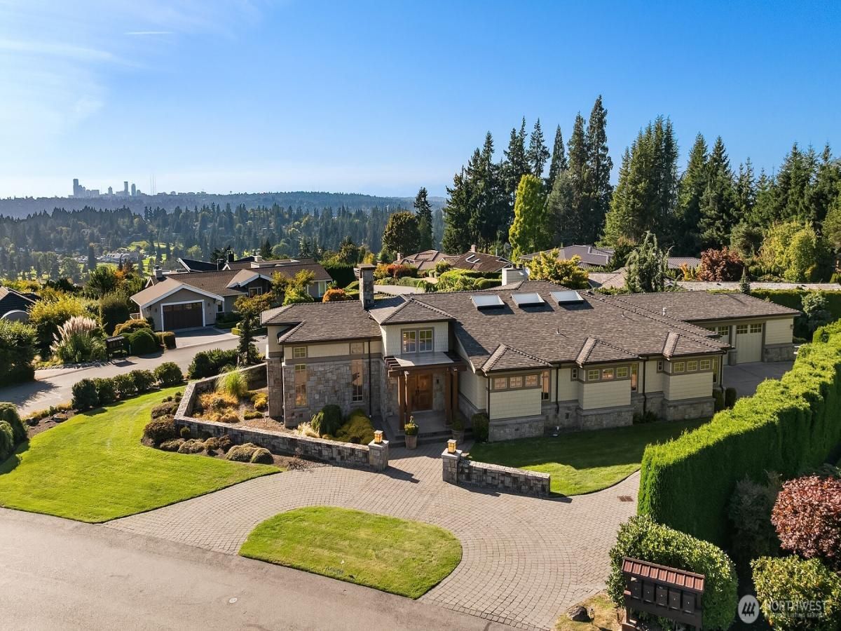 MLS #NWM2437767 image #0