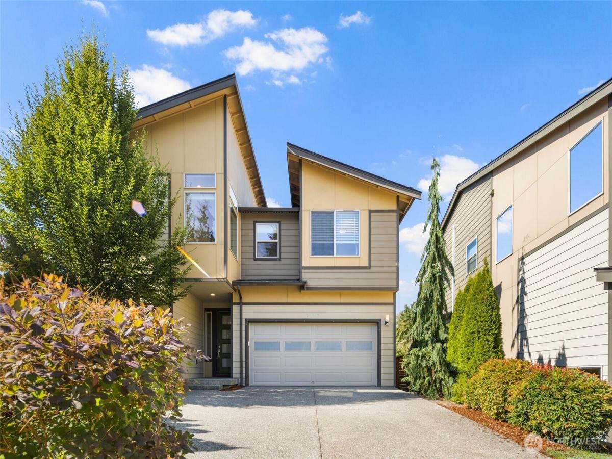 MLS #NWM2437856 image #0