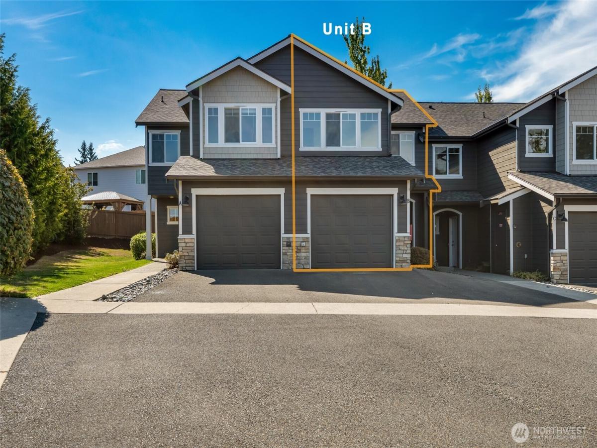 MLS #NWM2437886 image #0