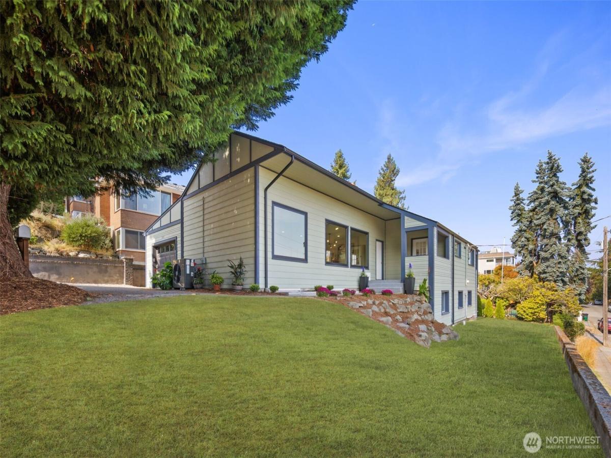 MLS #NWM2437990 image #0