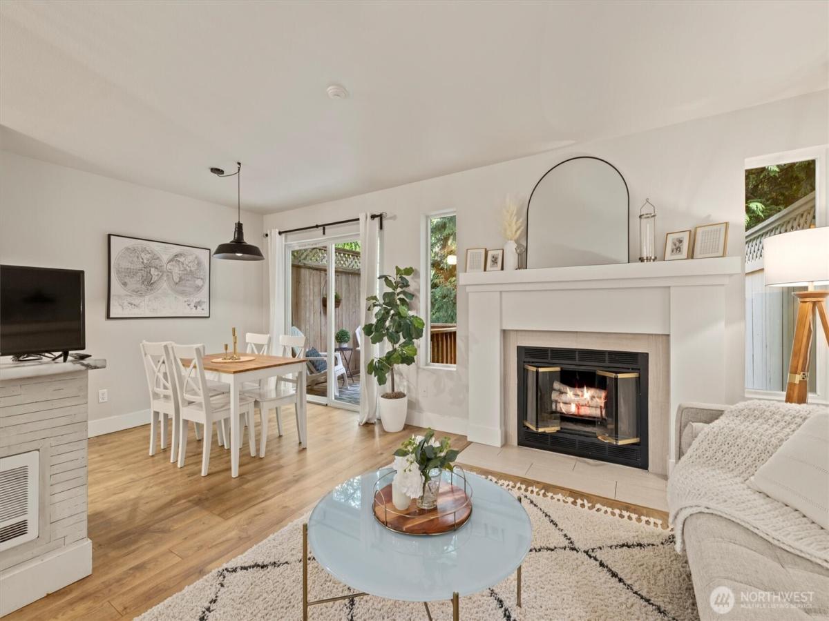 MLS #NWM2438204 image #0