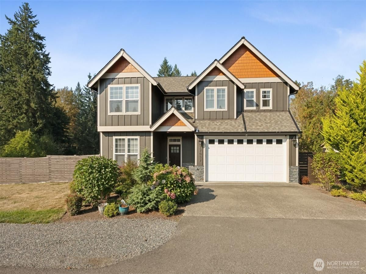 MLS #NWM2438227 image #0