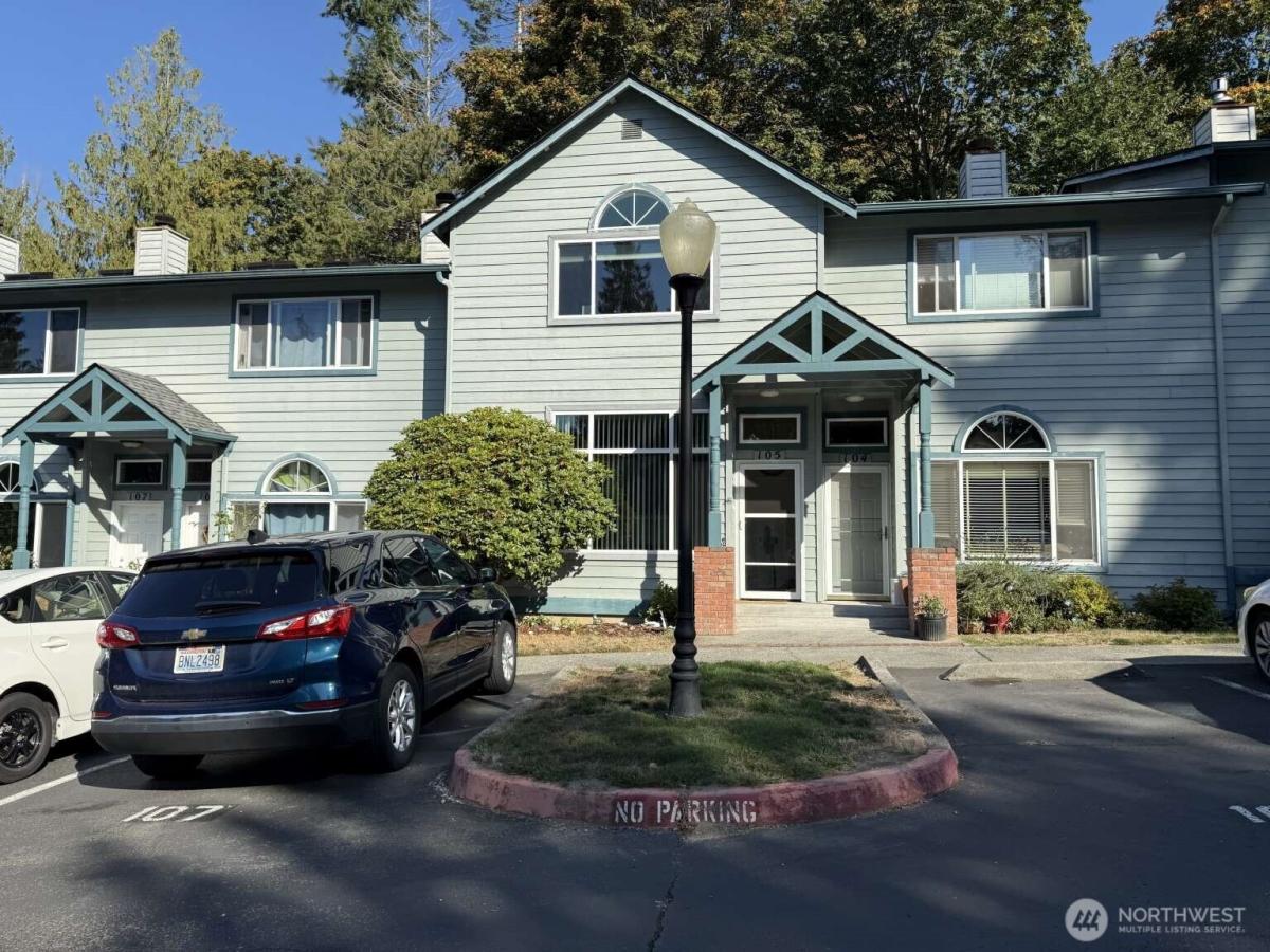 MLS #NWM2438315 image #0