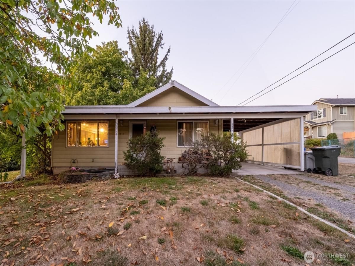 MLS #NWM2438316 image #0