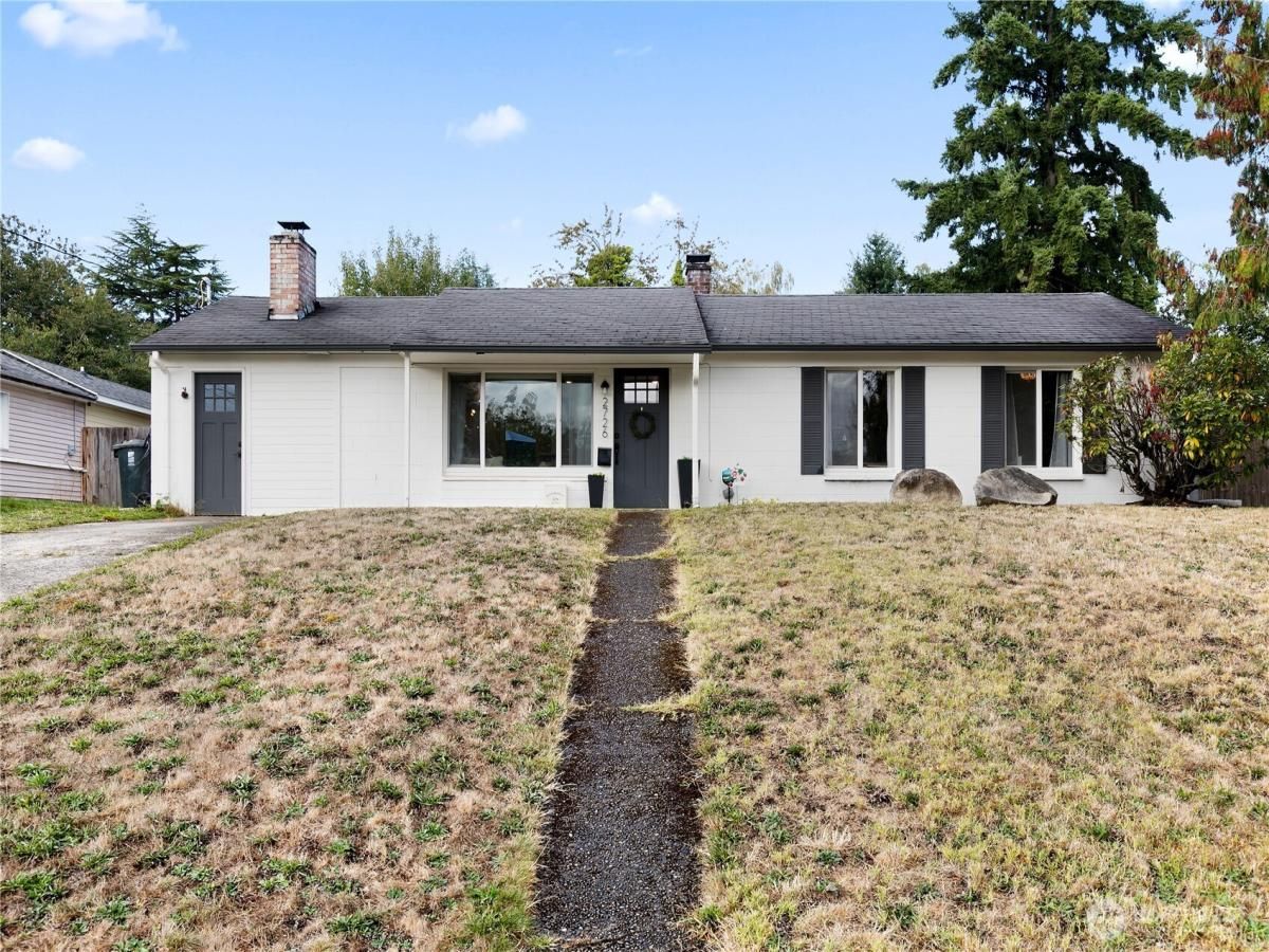 MLS #NWM2438352 image #0