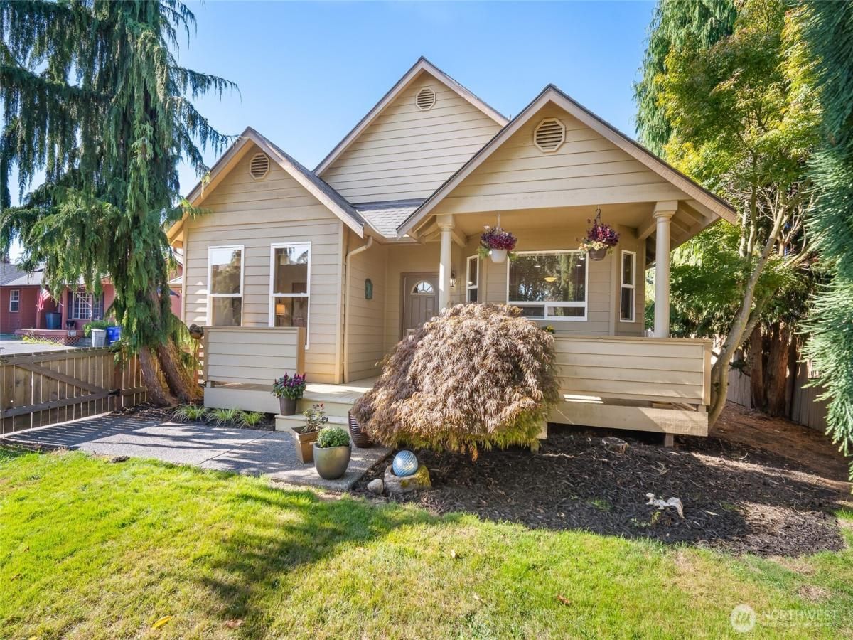 MLS #NWM2438420 image #0