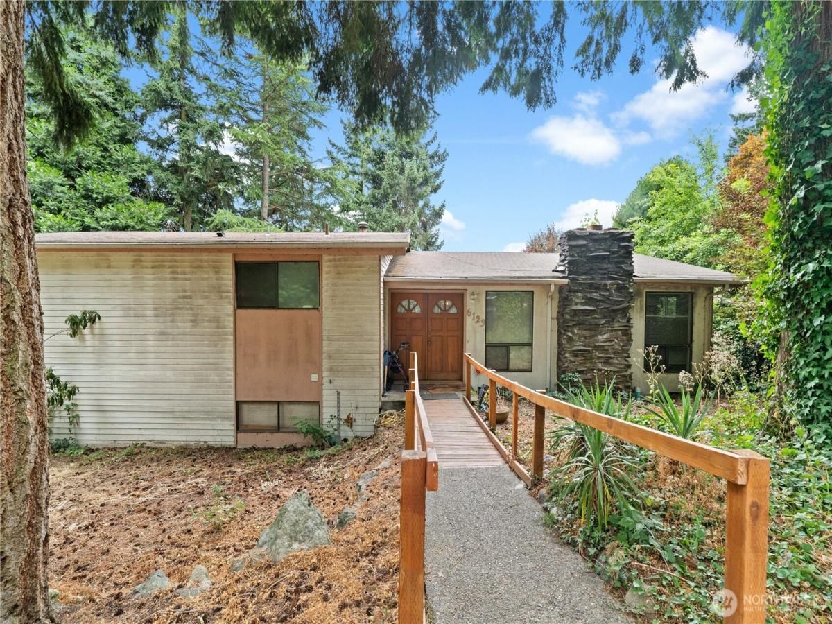 MLS #NWM2438489 image #0