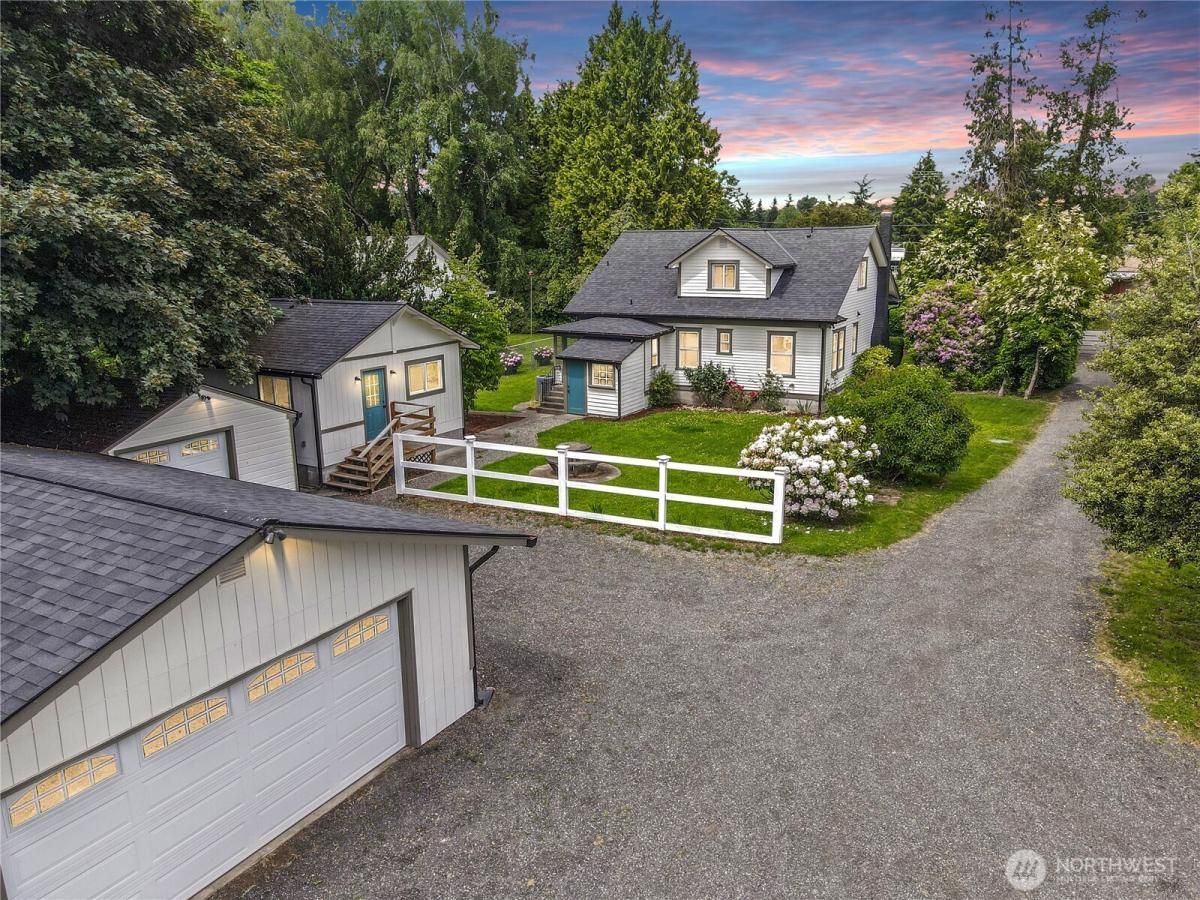 MLS #NWM2438555 image #0