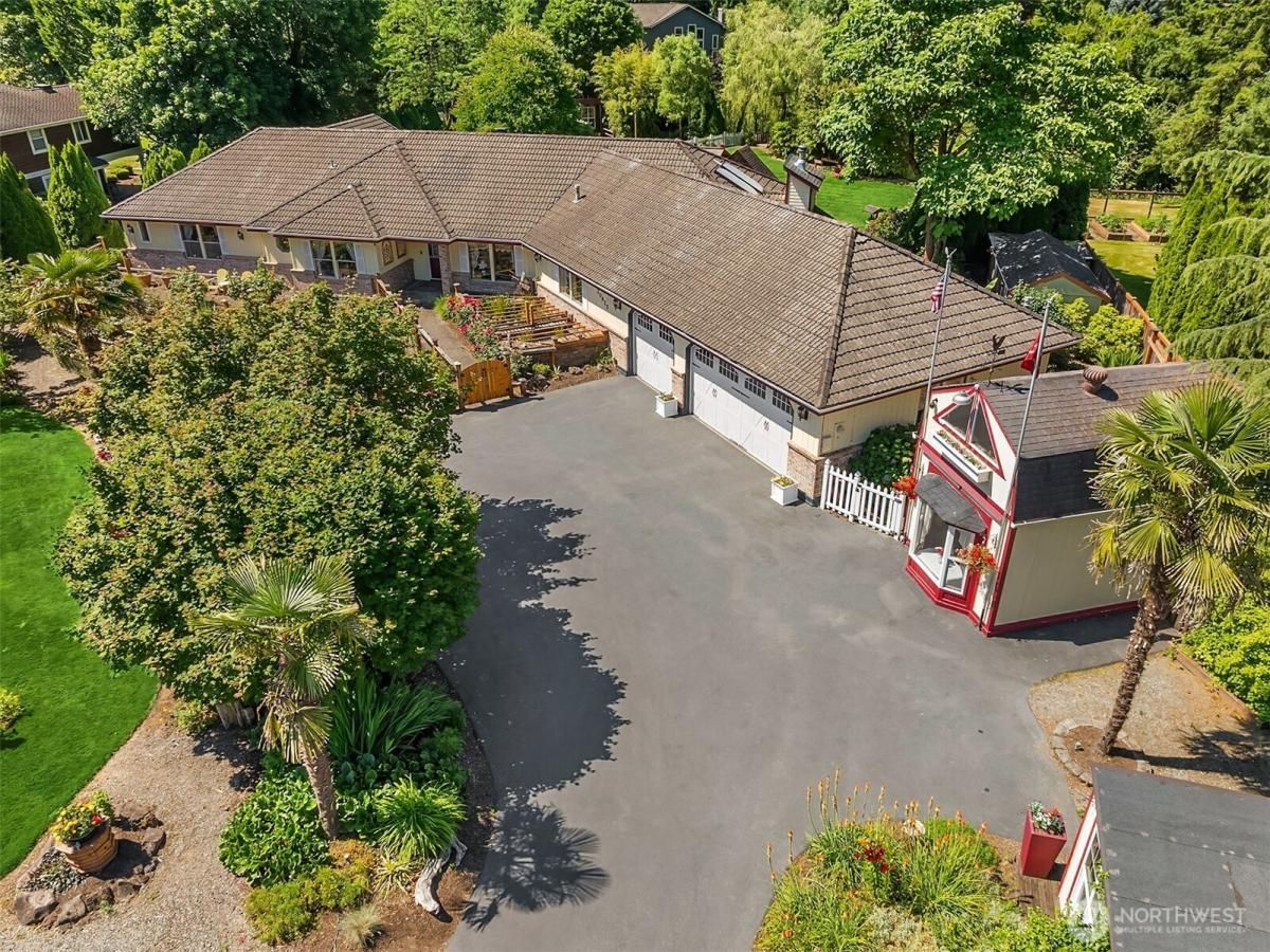 MLS #NWM2438578 image #0