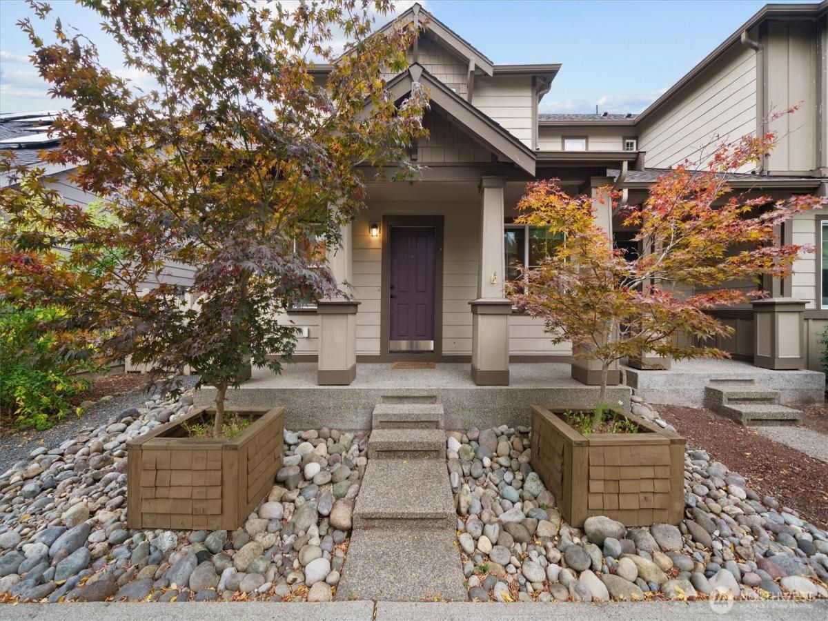 MLS #NWM2438657 image #0