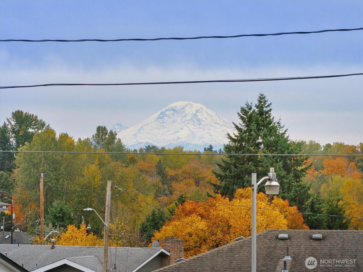 MLS #NWM2438683 image #0