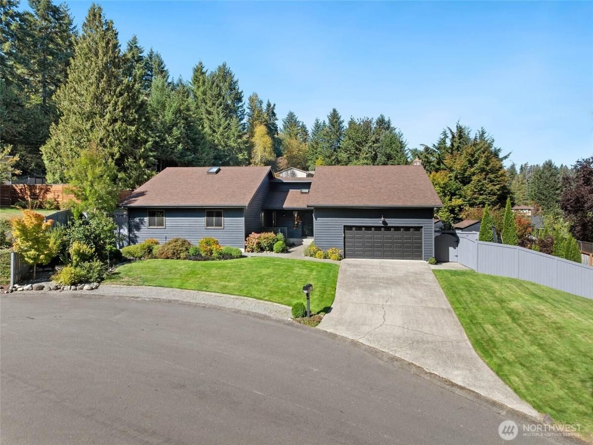 MLS #NWM2438689 image #0