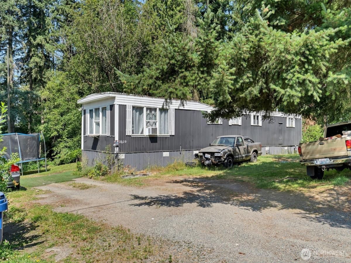MLS #NWM2438715 image #0