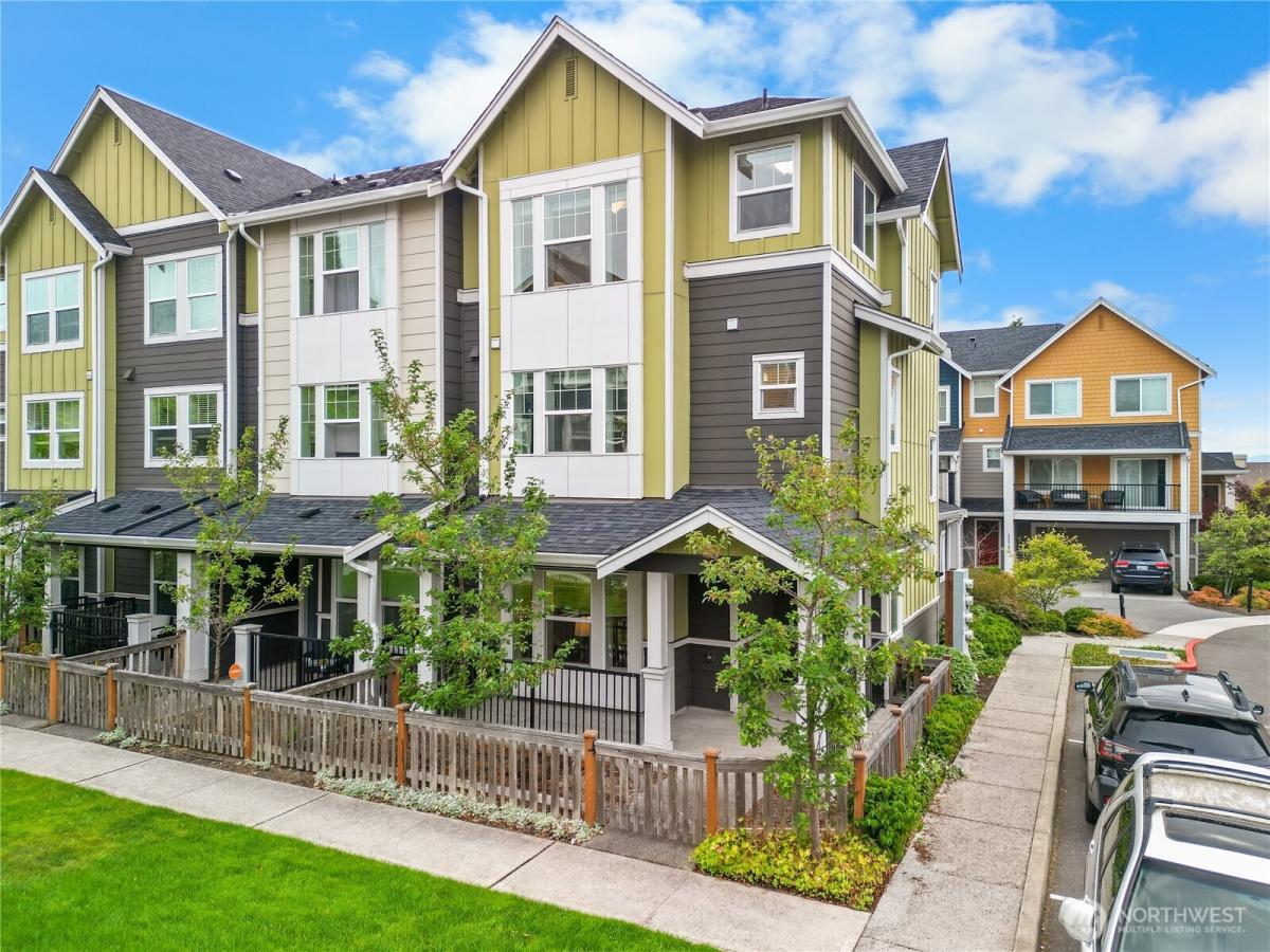 MLS #NWM2438759 image #0