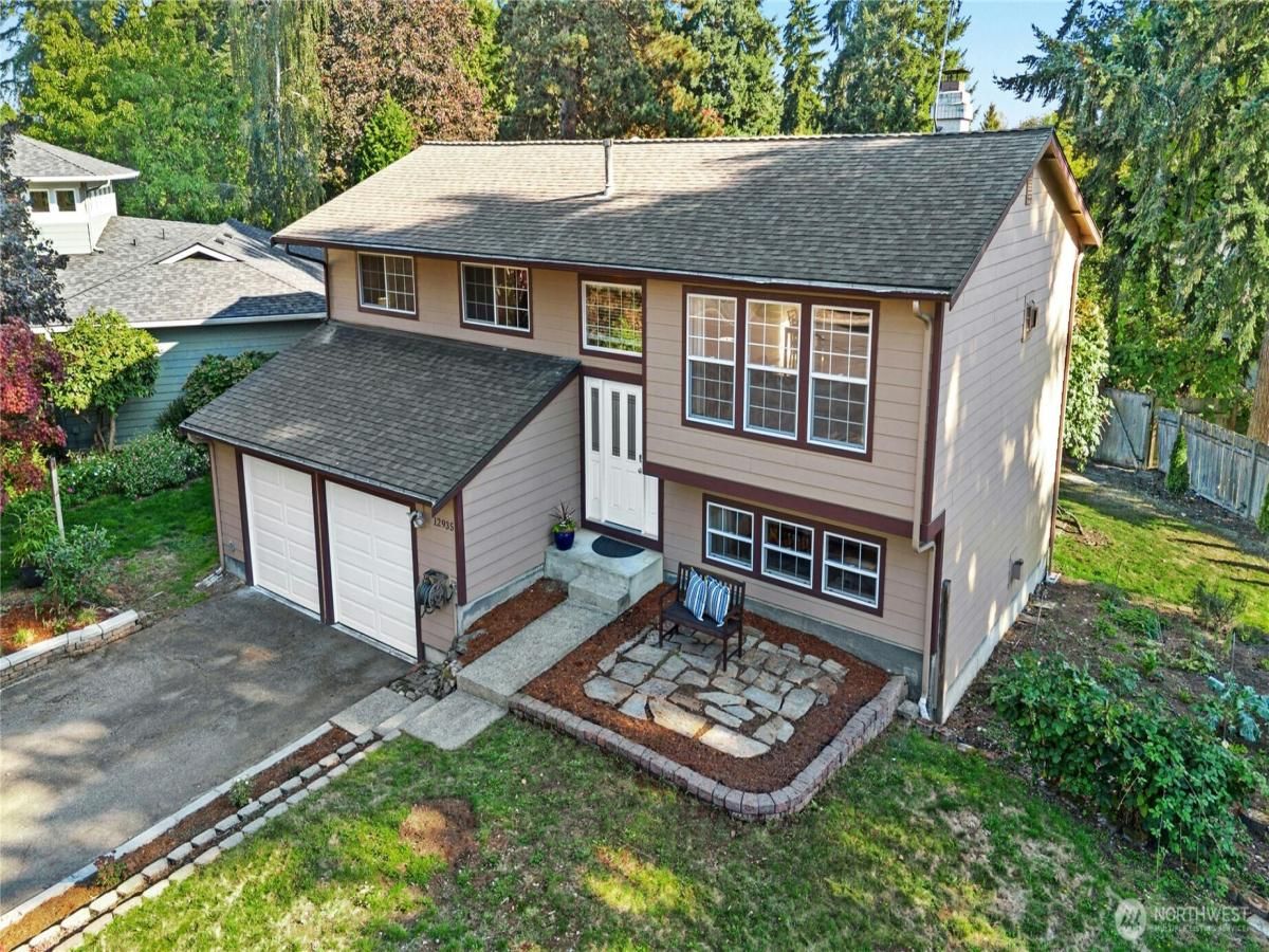 MLS #NWM2438832 image #0