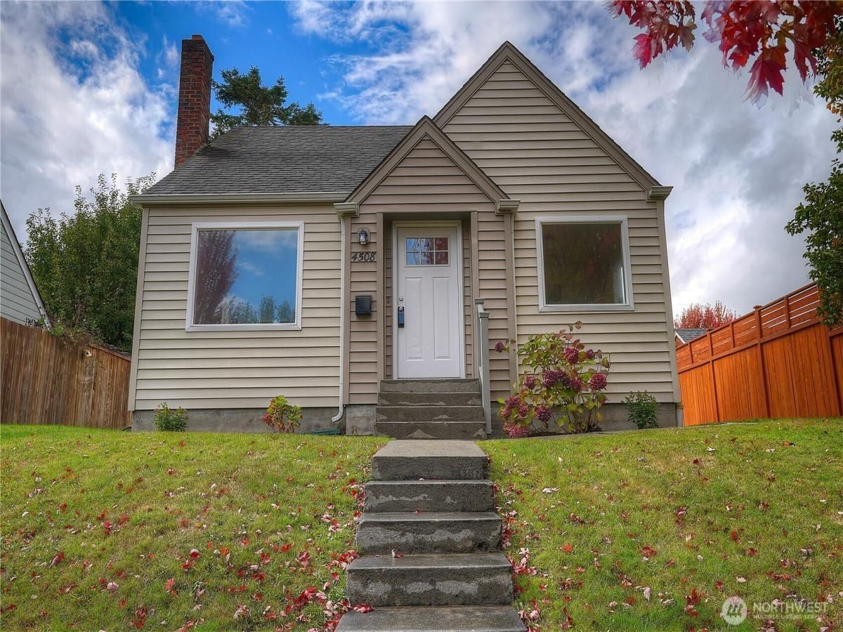 MLS #NWM2438980 image #0