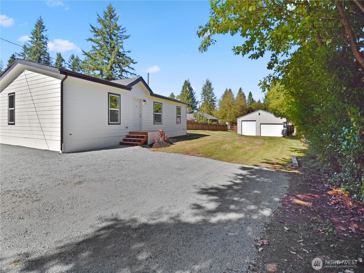 MLS #NWM2438982 image #0
