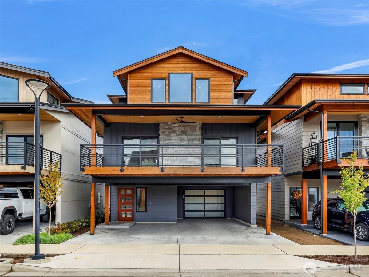 MLS #NWM2439022 image #0