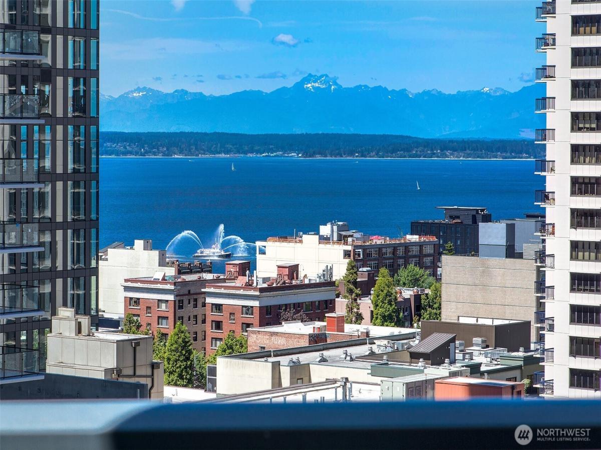 MLS #NWM2439035 image #0