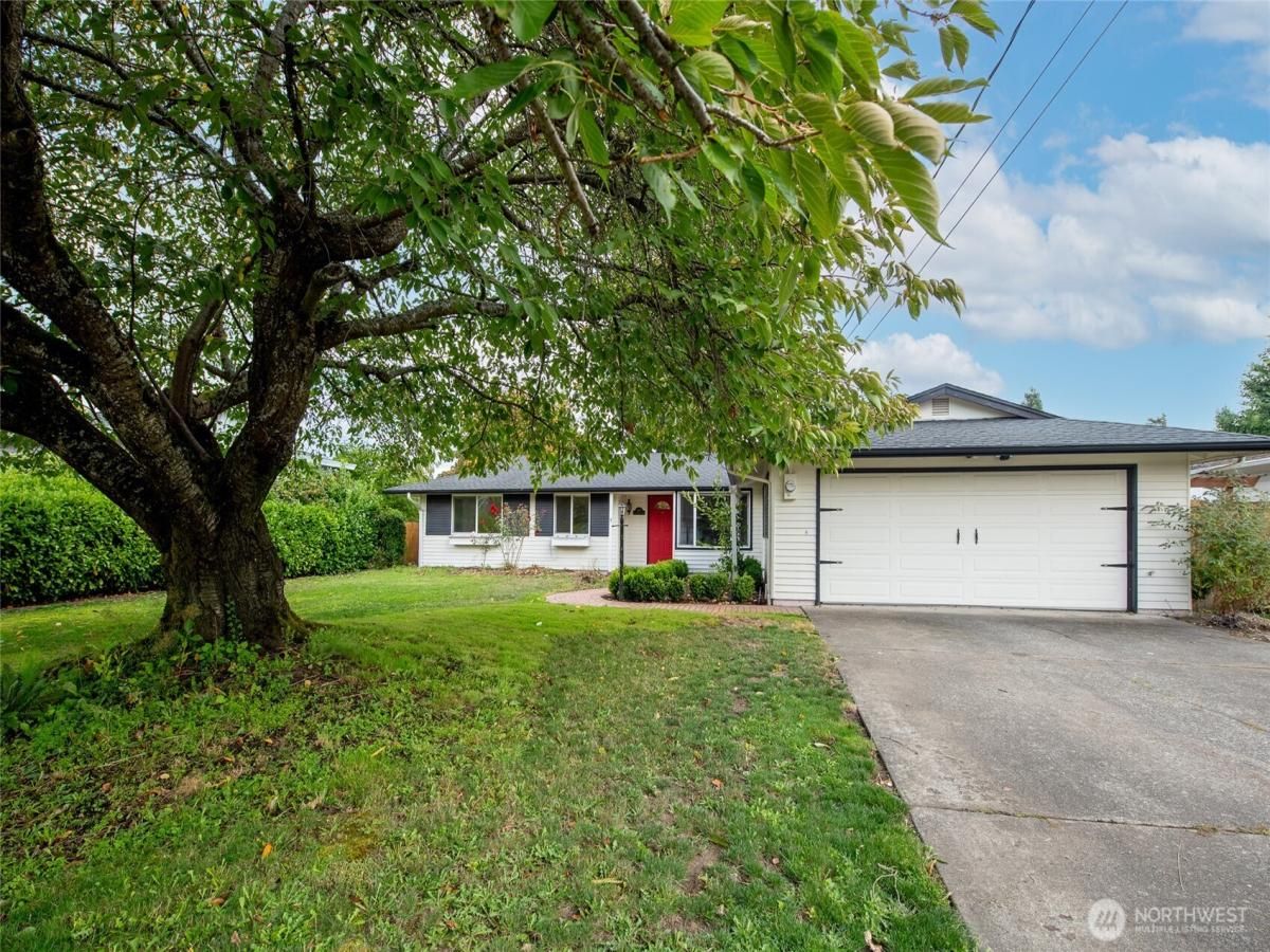 MLS #NWM2439078 image #0