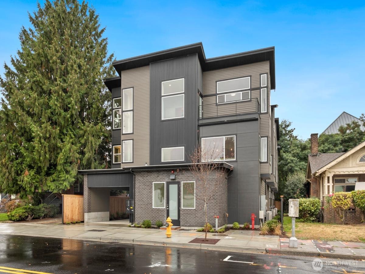 MLS #NWM2439092 image #0