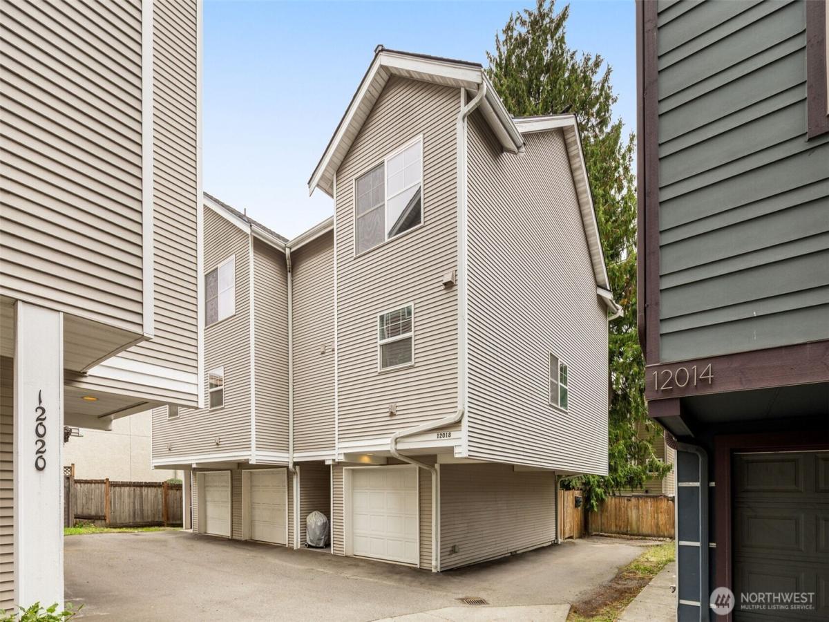 MLS #NWM2439167 image #0