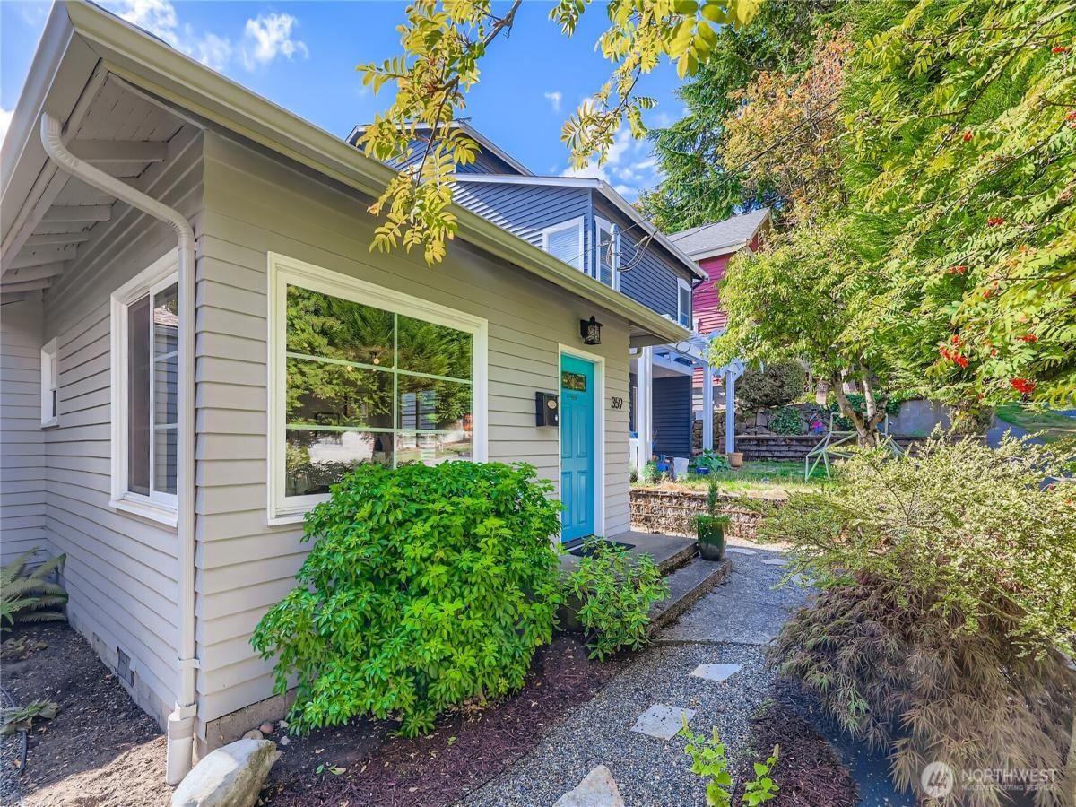 MLS #NWM2439248 image #0