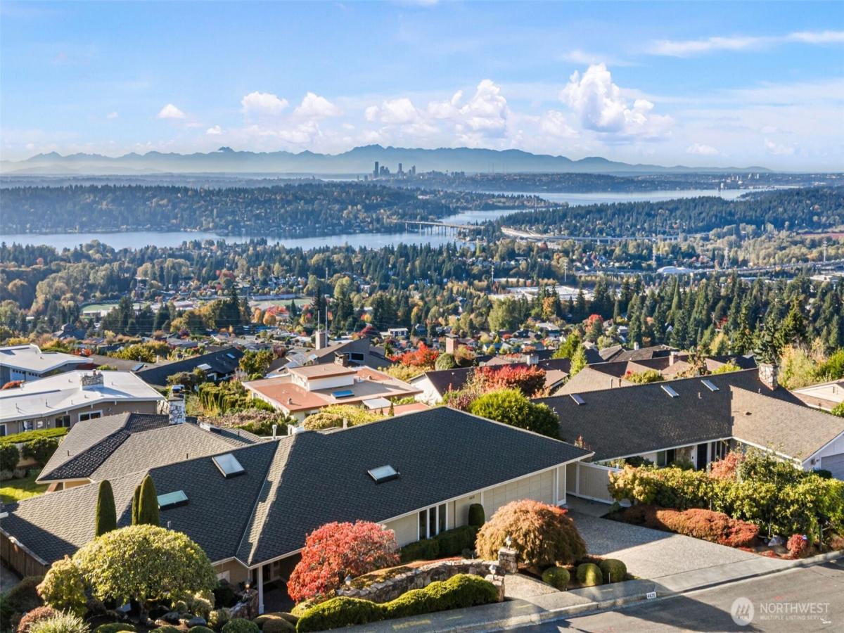 MLS #NWM2439280 image #0