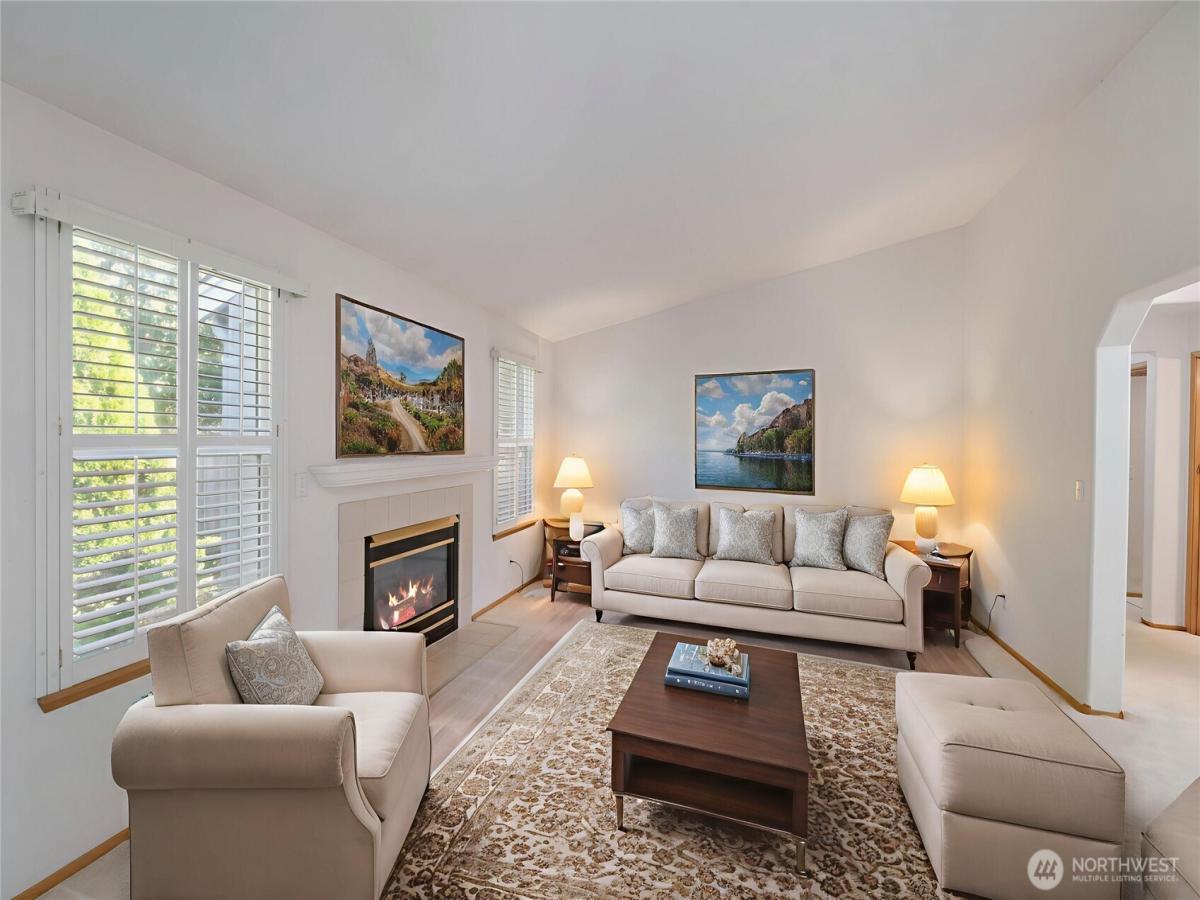 MLS #NWM2439311 image #0