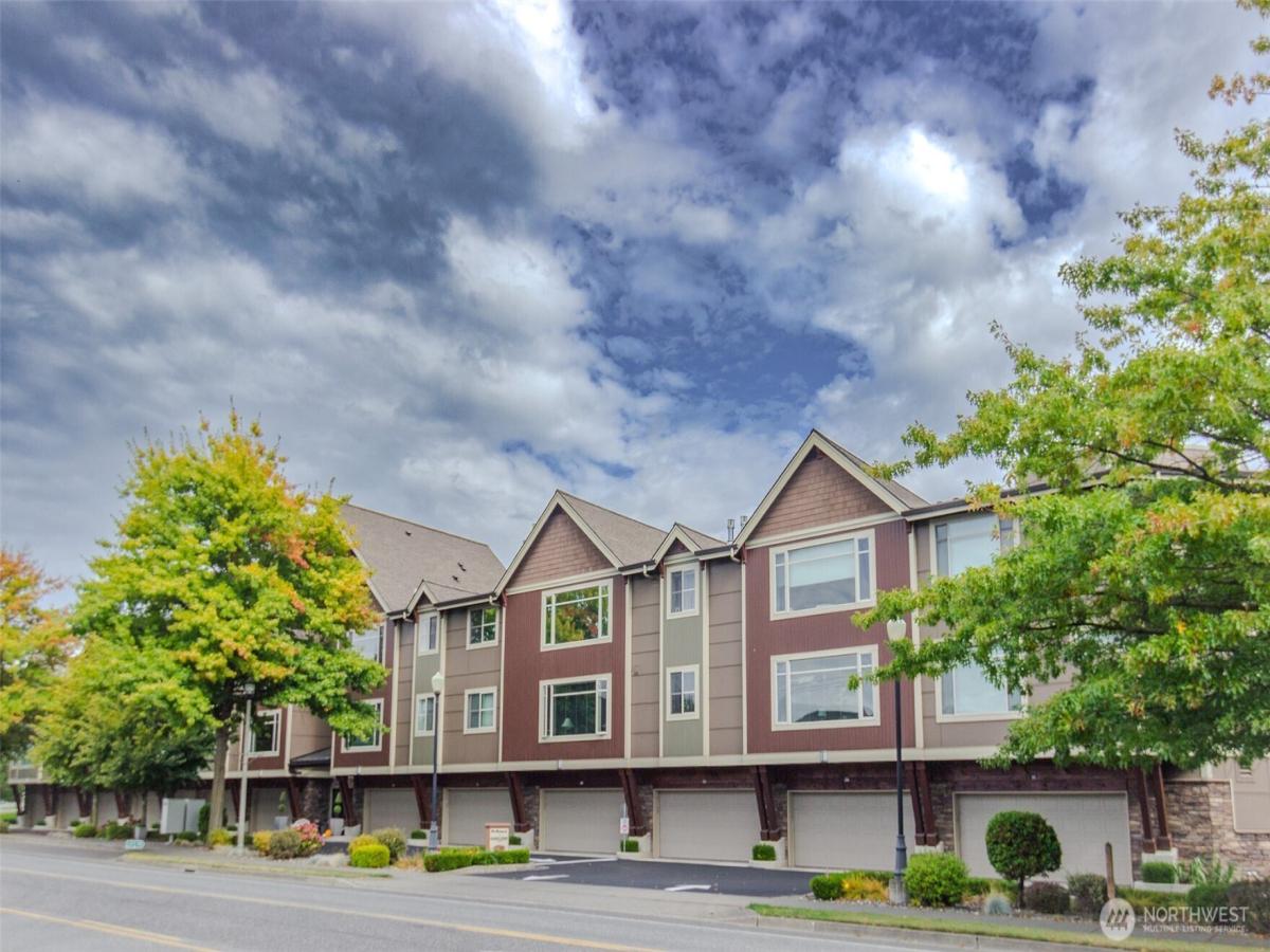 MLS #NWM2439362 image #0