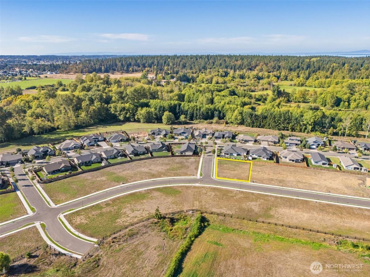 MLS #NWM2439383 image #0