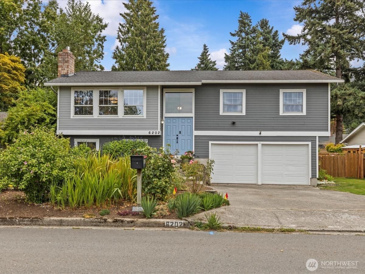 MLS #NWM2439386 image #0